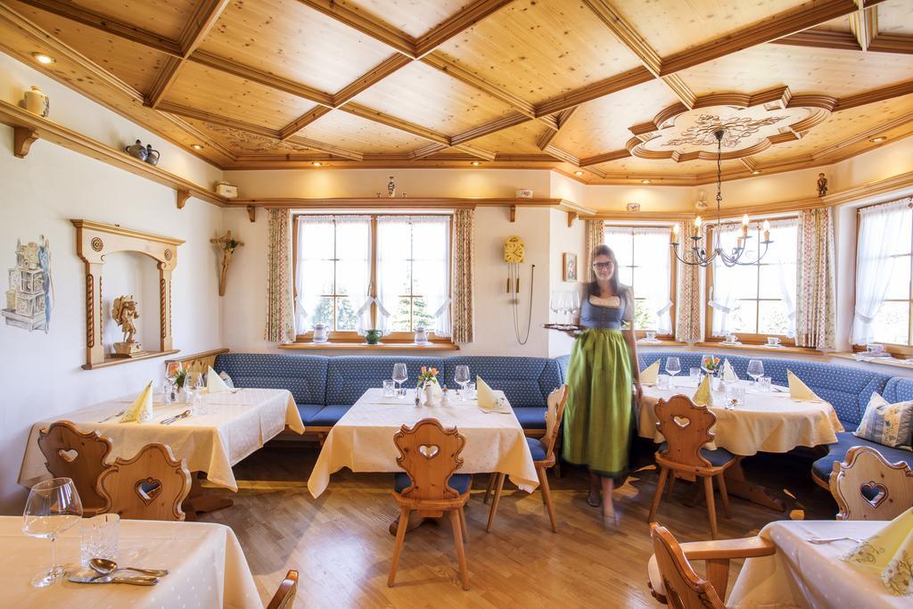 Gasthaus Zum Kreuz Sankt Märgen Esterno foto