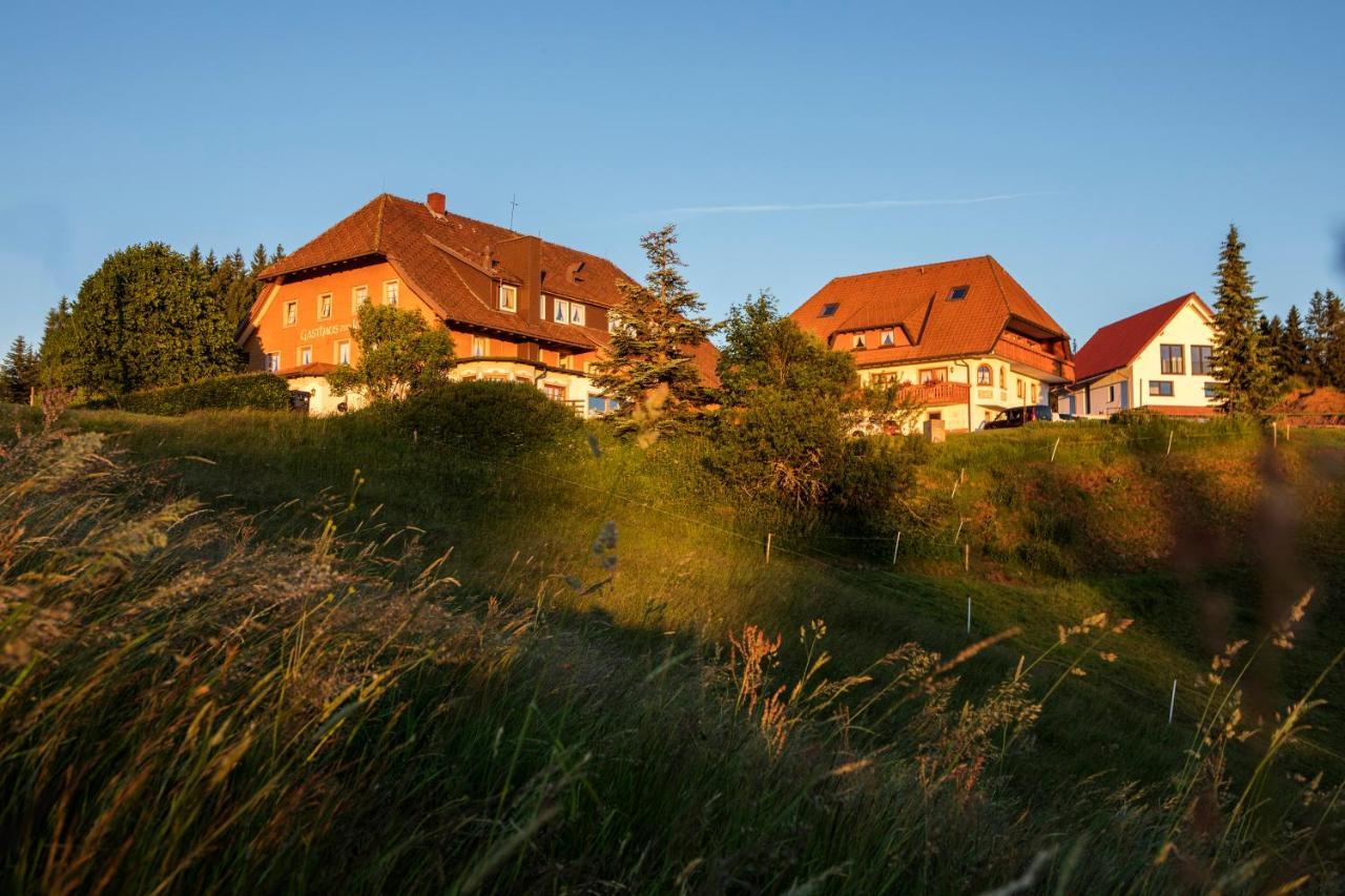 Gasthaus Zum Kreuz Sankt Märgen Esterno foto