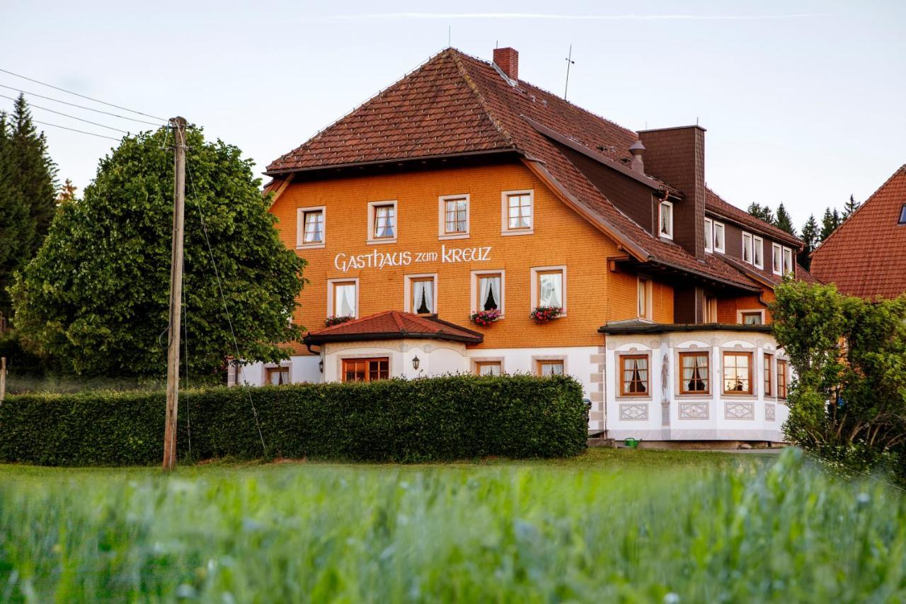 Gasthaus Zum Kreuz Sankt Märgen Esterno foto
